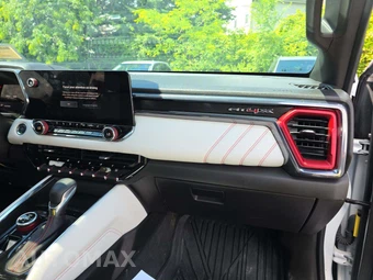 2024 GMC Canyon AT4X Crew Cab Medium Bed - miniatura 16