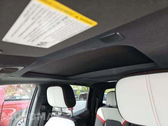 2024 GMC Canyon AT4X Crew Cab Medium Bed - miniatura 11