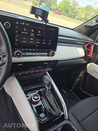 2024 GMC Canyon AT4X Crew Cab Medium Bed 4TX - miniatura 10