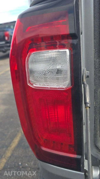 2024 GMC Canyon Denali Crew Cab Medium Bed - miniatura 31