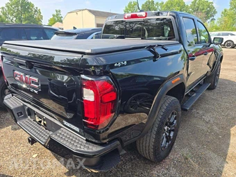 2024 GMC Canyon Elevation Crew Cab Medium Bed - miniatura 3
