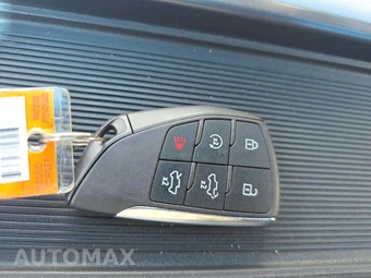 2024 GMC HUMMER EV Pickup 3X Crew Cab Short Bed - miniatura 8