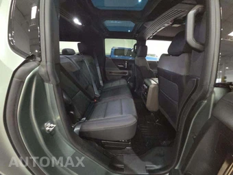 2024 GMC HUMMER EV SUV 3X - miniatura 17