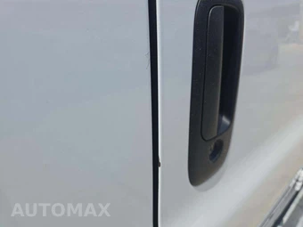 2024 GMC Savana 2500 Cargo Van 1WT 135.0" WB - miniatura 20