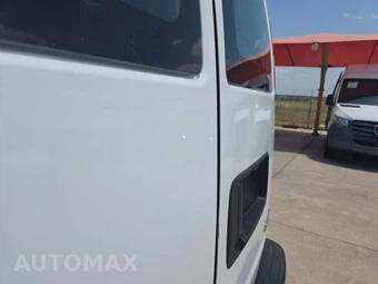 2024 GMC Savana 2500 Cargo Van 1WT 135.0" WB - miniatura 21