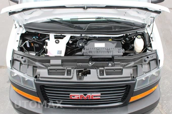 2024 GMC Savana 2500 Cargo Van 1WT 135.0" WB - miniatura 50
