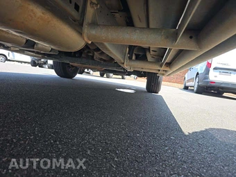 2024 GMC Savana 2500 Cargo Van 1WT 135.0" WB - miniatura 16