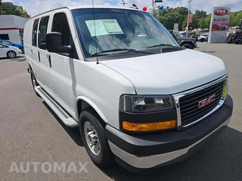 2024 GMC Savana 2500 Cargo Van 1WT 135.0" WB - miniatura 4