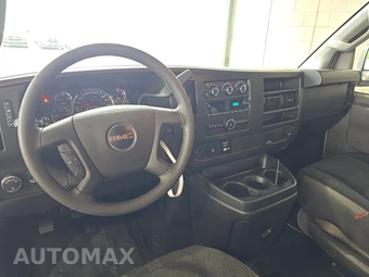 2024 GMC Savana 2500 Cargo Van 1WT 135.0" WB - miniatura 11