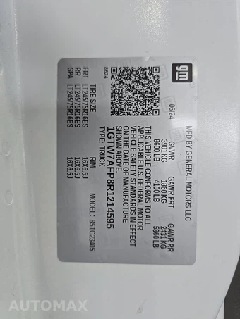 2024 GMC Savana 2500 Cargo Van 1WT 135.0" WB - miniatura 13
