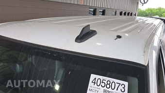 2024 GMC Savana 2500 Cargo Van 1WT 135.0" WB - miniatura 16