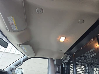 2024 GMC Savana 2500 Cargo Van 1WT 135.0" WB - miniatura 17
