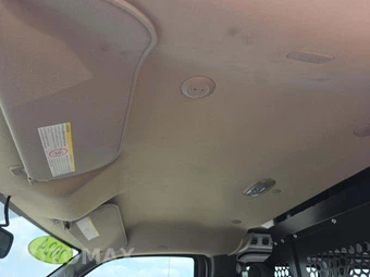 2024 GMC Savana 2500 Cargo Van 1WT 135.0" WB - miniatura 11