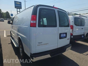 2024 GMC Savana 2500 Cargo Van 1WT 135.0" WB - miniatura 2