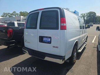 2024 GMC Savana 2500 Cargo Van 1WT 135.0" WB - miniatura 3