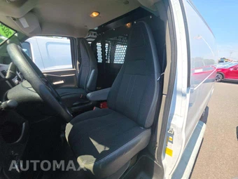 2024 GMC Savana 2500 Cargo Van 1WT 135.0" WB - miniatura 6