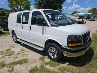 2024 GMC Savana 2500 Cargo Van 1WT 135.0" WB - miniatura 4