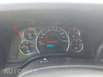 2024 GMC Savana 2500 Cargo Van 1WT 135.0" WB - miniatura 9