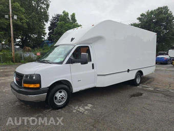 2024 GMC Savana 3500 Cutaway 1WT DRW