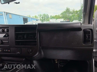 2024 GMC Savana 3500 Cutaway 1WT DRW - miniatura 16