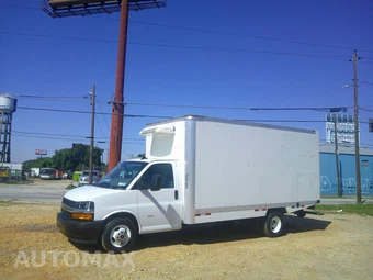 2024 GMC Savana 3500 Cutaway 1WT DRW - miniatura 4
