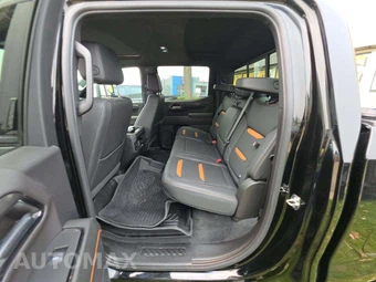 2024 GMC Sierra 1500 AT4 Crew Cab Medium Bed - miniatura 13