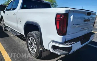 2024 GMC Sierra 1500 AT4 Crew Cab Medium Bed - miniatura 2