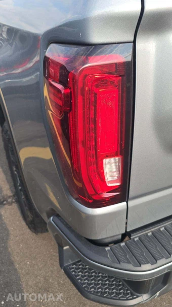 2024 GMC Sierra 1500 AT4 Crew Cab Medium Bed - miniatura 28
