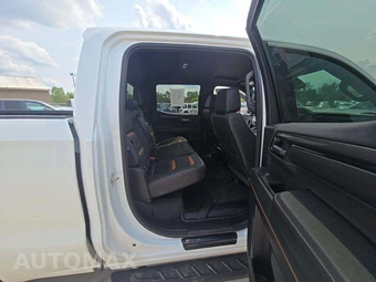 2024 GMC Sierra 1500 AT4 Crew Cab Medium Bed - miniatura 13