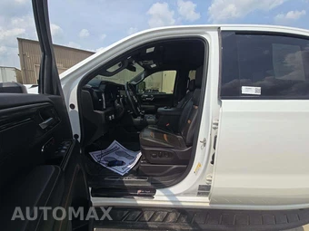 2024 GMC Sierra 1500 AT4 Crew Cab Medium Bed - miniatura 3