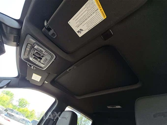 2024 GMC Sierra 1500 AT4 Crew Cab Medium Bed - miniatura 8