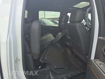 2024 GMC Sierra 1500 AT4 Crew Cab Medium Bed - miniatura 16