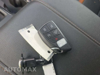 2024 GMC Sierra 1500 AT4 Crew Cab Medium Bed - miniatura 8