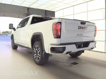 2024 GMC Sierra 1500 AT4 Crew Cab Medium Bed - miniatura 8