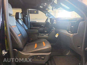 2024 GMC Sierra 1500 AT4 Crew Cab Medium Bed 4SB - miniatura 8