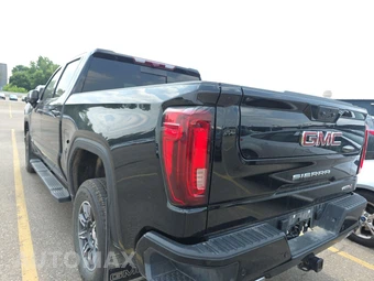 2024 GMC Sierra 1500 AT4 Crew Cab Short Bed - miniatura 6