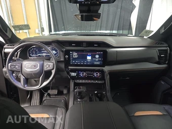 2024 GMC Sierra 1500 AT4 Crew Cab Short Bed - miniatura 11