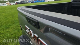 2024 GMC Sierra 1500 AT4 Crew Cab Short Bed - miniatura 27