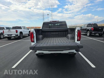 2024 GMC Sierra 1500 AT4 Crew Cab Short Bed - miniatura 14