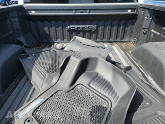 2024 GMC Sierra 1500 AT4 Crew Cab Short Bed - miniatura 16
