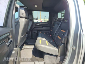 2024 GMC Sierra 1500 AT4 Crew Cab Short Bed - miniatura 10