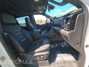 2024 GMC Sierra 1500 AT4 Crew Cab Short Bed - miniatura 18