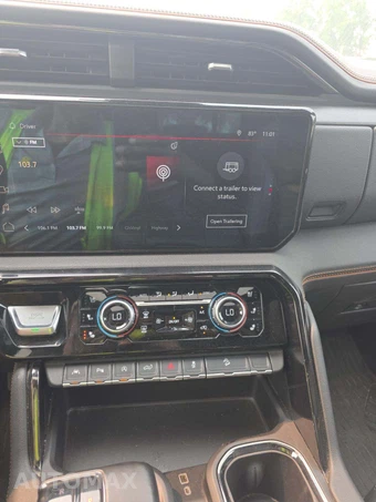 2024 GMC Sierra 1500 AT4 Crew Cab Short Bed - miniatura 7