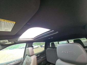 2024 GMC Sierra 1500 AT4 Crew Cab Short Bed - miniatura 8