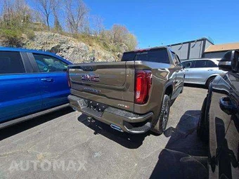 2024 GMC Sierra 1500 AT4 Crew Cab Short Bed - miniatura 3