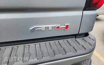 2024 GMC Sierra 1500 AT4 Crew Cab Short Bed - miniatura 24