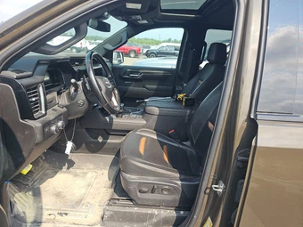 2024 GMC Sierra 1500 AT4 Crew Cab Short Bed - miniatura 7
