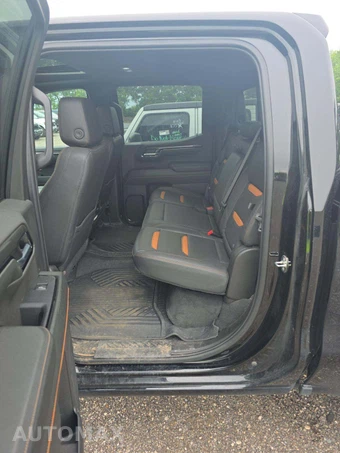 2024 GMC Sierra 1500 AT4 Crew Cab Short Bed - miniatura 13