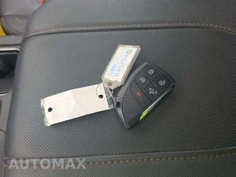 2024 GMC Sierra 1500 AT4 Crew Cab Short Bed - miniatura 8