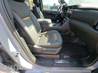2024 GMC Sierra 1500 AT4 Crew Cab Short Bed 4SB - miniatura 15